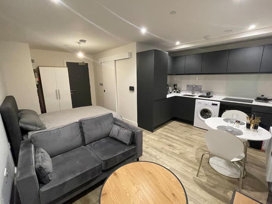 Stylish Flat In Old Trafford Lägenhet Manchester Exteriör bild
